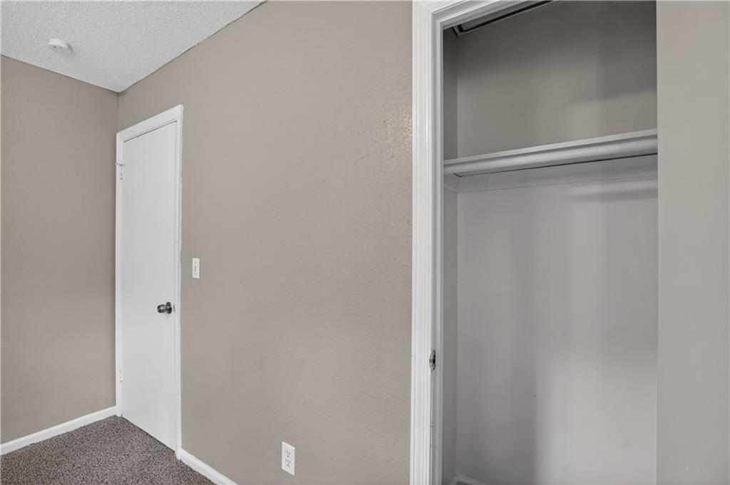 7801 E 48th Street Property Photo 33