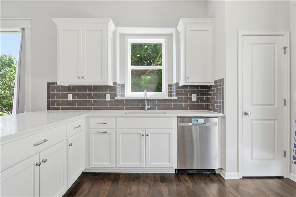 8278 Primrose Street Property Photo 18