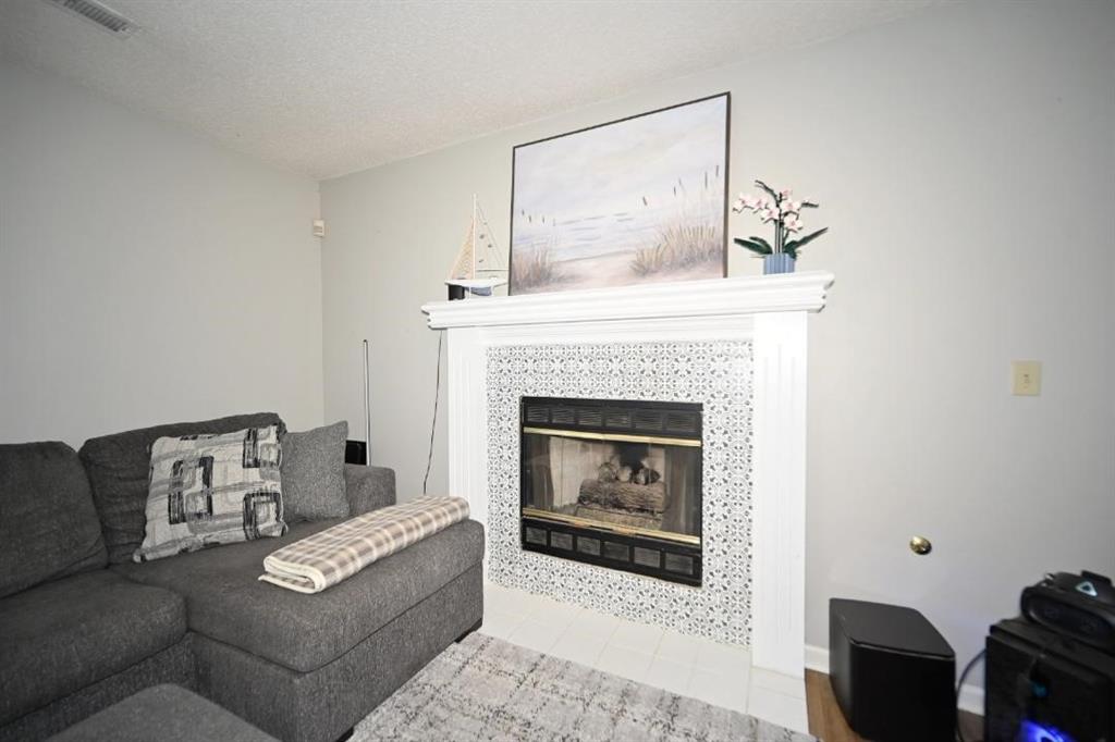 8505 N Mcdonald Avenue Property Photo 37
