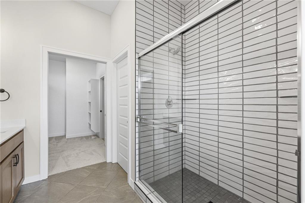 12172 Emerald Street Property Photo 10