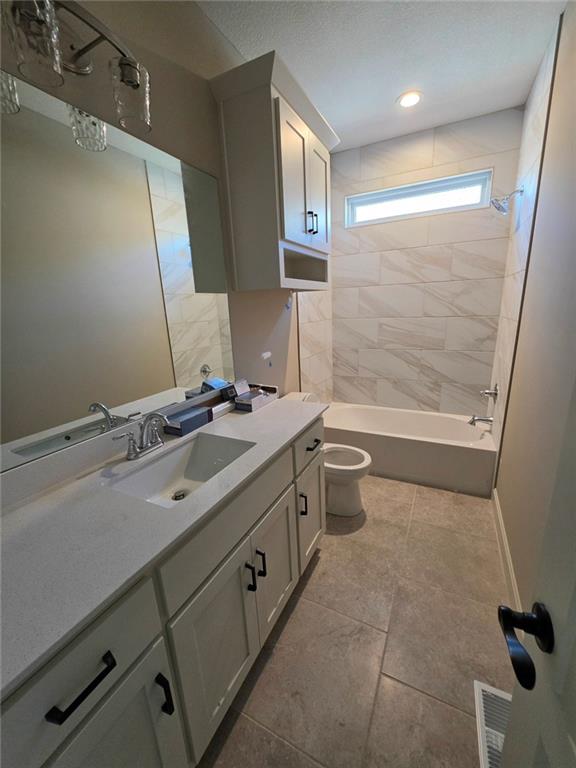 15019 W 130th Street Property Photo 13