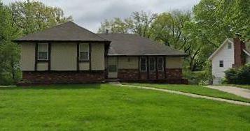 7645 N Stoddard Avenue Property Photo