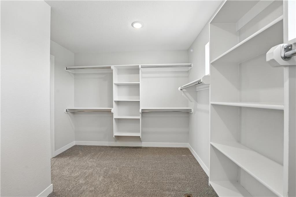 12202 S Emerald Street Property Photo 13