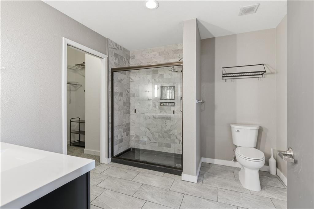 321 W 7th Street Property Photo 14