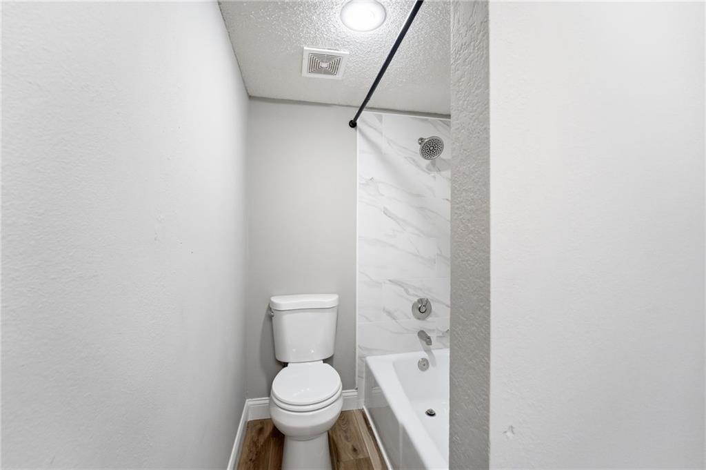 1716 E 97th Street Property Photo 12