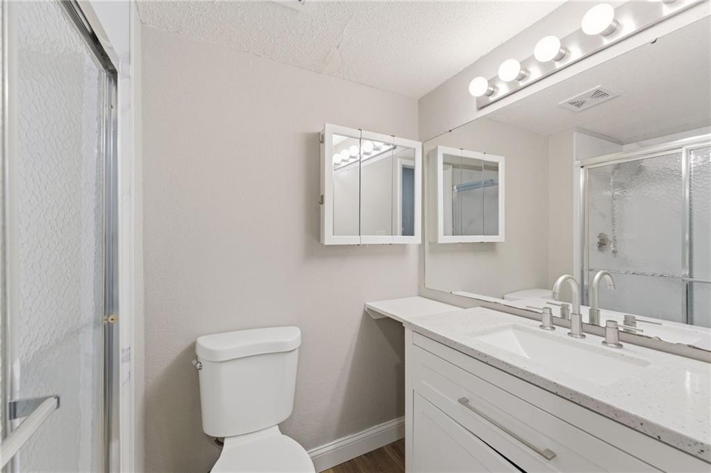 1716 E 97th Street Property Photo 18