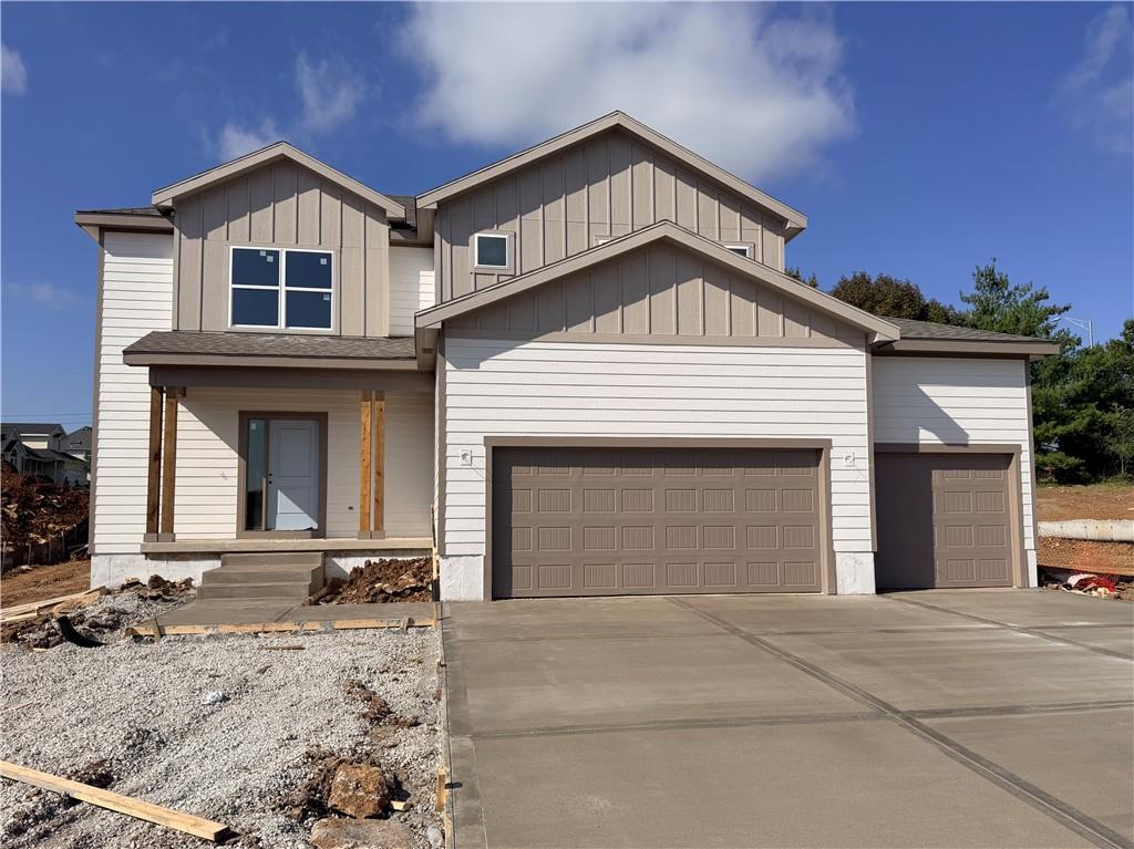 12232 Emerald Street Property Photo 1