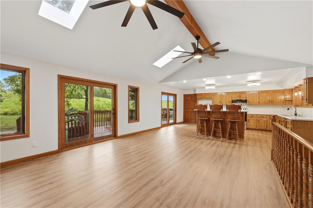 875 Kendall Road Property Photo 8