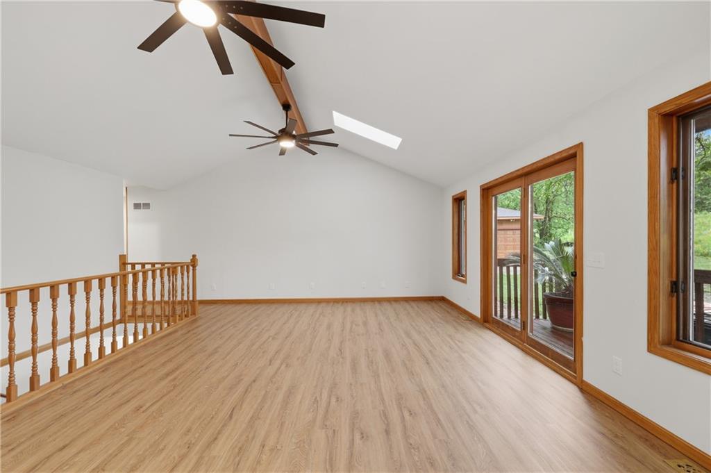 875 Kendall Road Property Photo 10