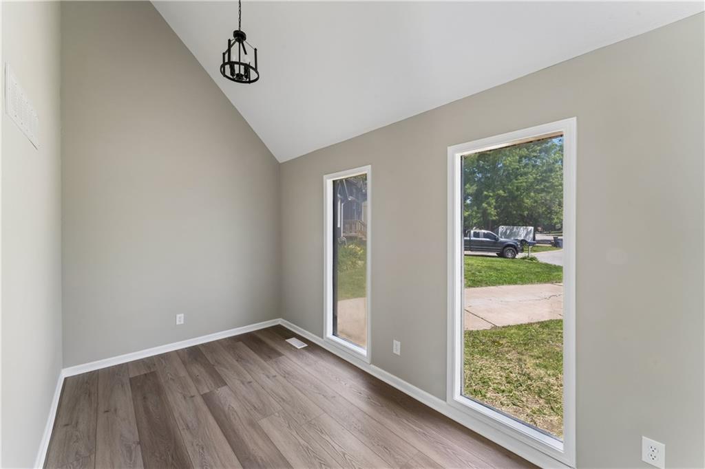 413 S Brittany Drive Property Photo 11