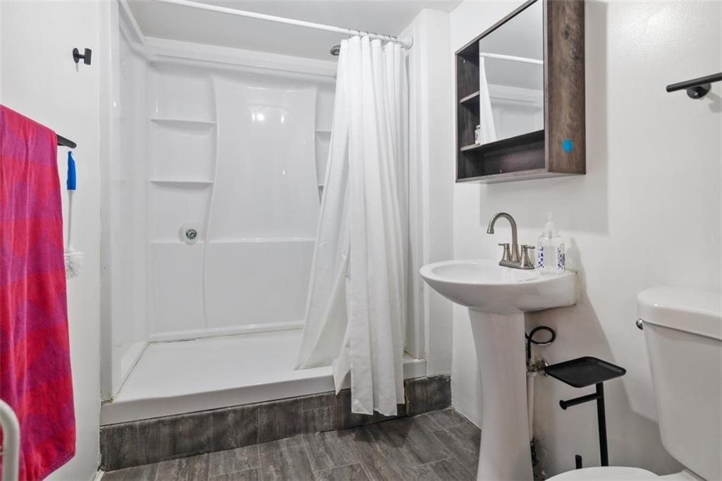 1603 Ne 75th Street Property Photo 18