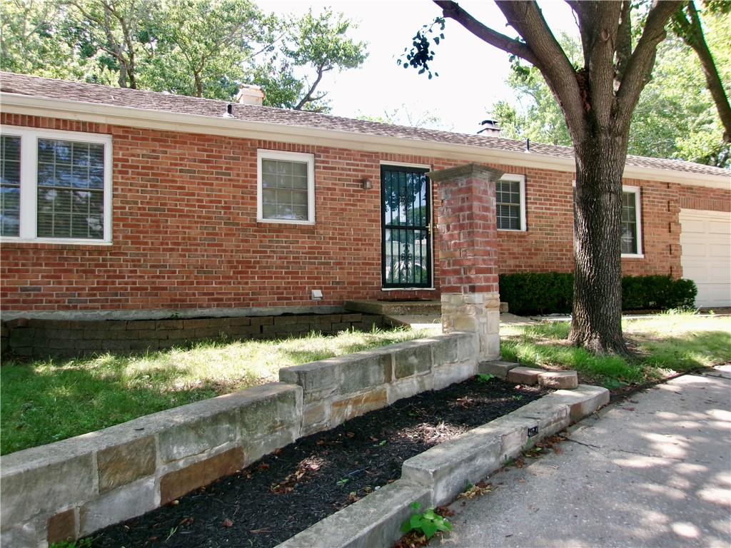 8308 State Line Road Property Photo 3