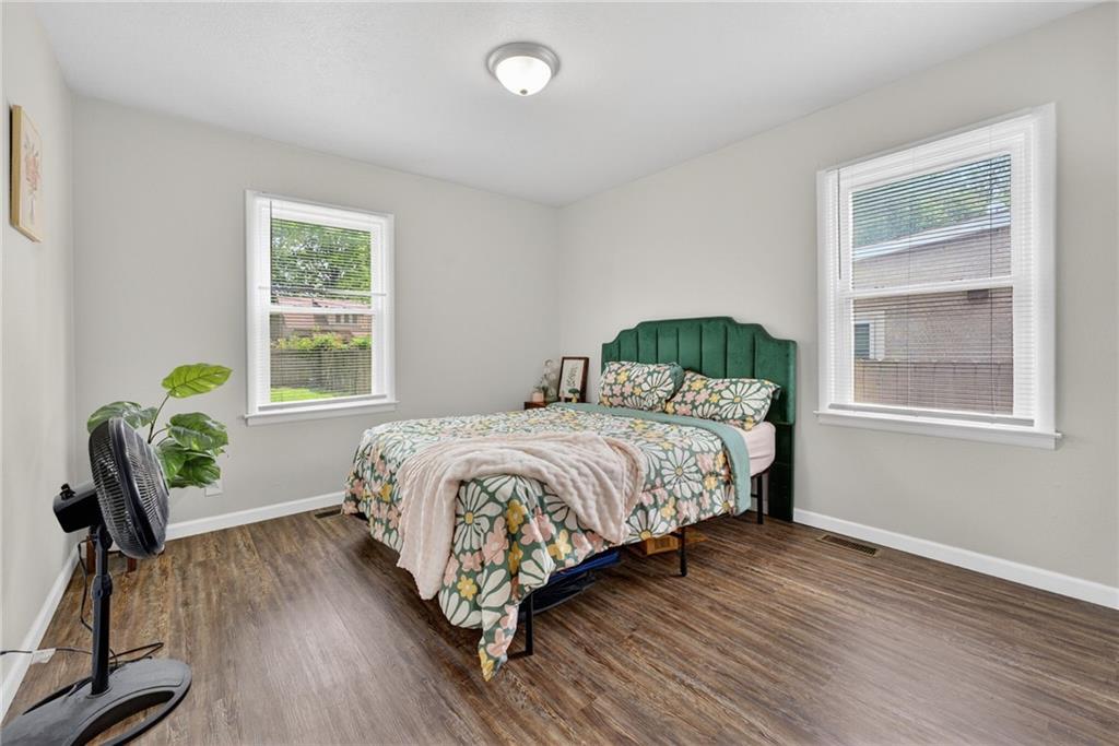 1921 S Ash Avenue Property Photo 10