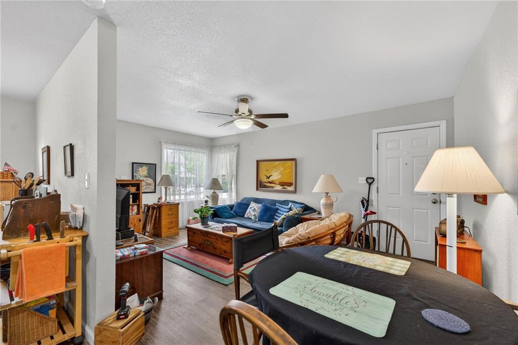 1921 S Ash Avenue Property Photo 15