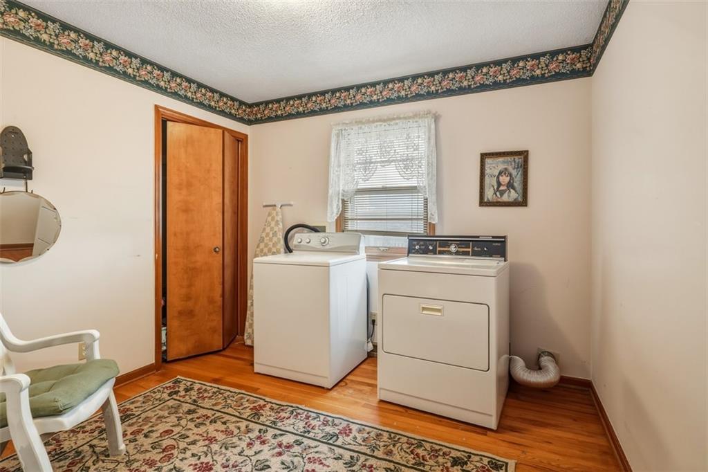 5909 N Broadway Street Property Photo 19
