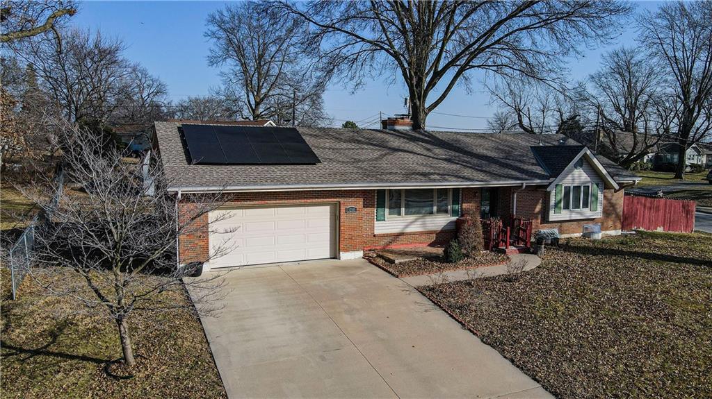 8200 Wood Avenue Property Photo 1
