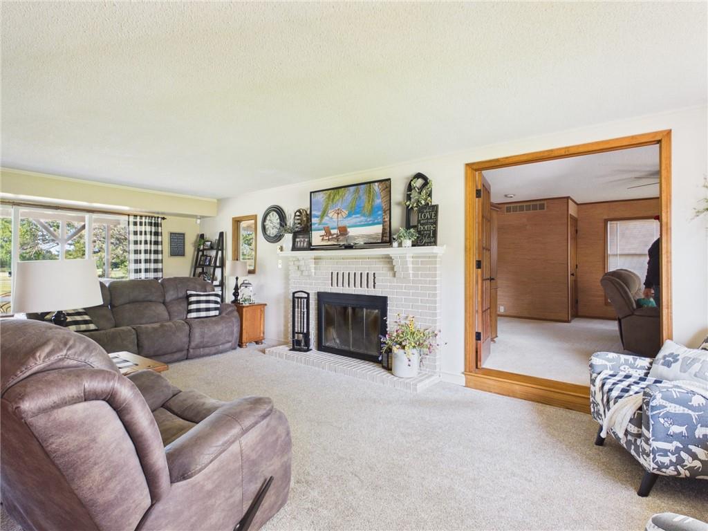 21 Golfview Drive Property Photo 6