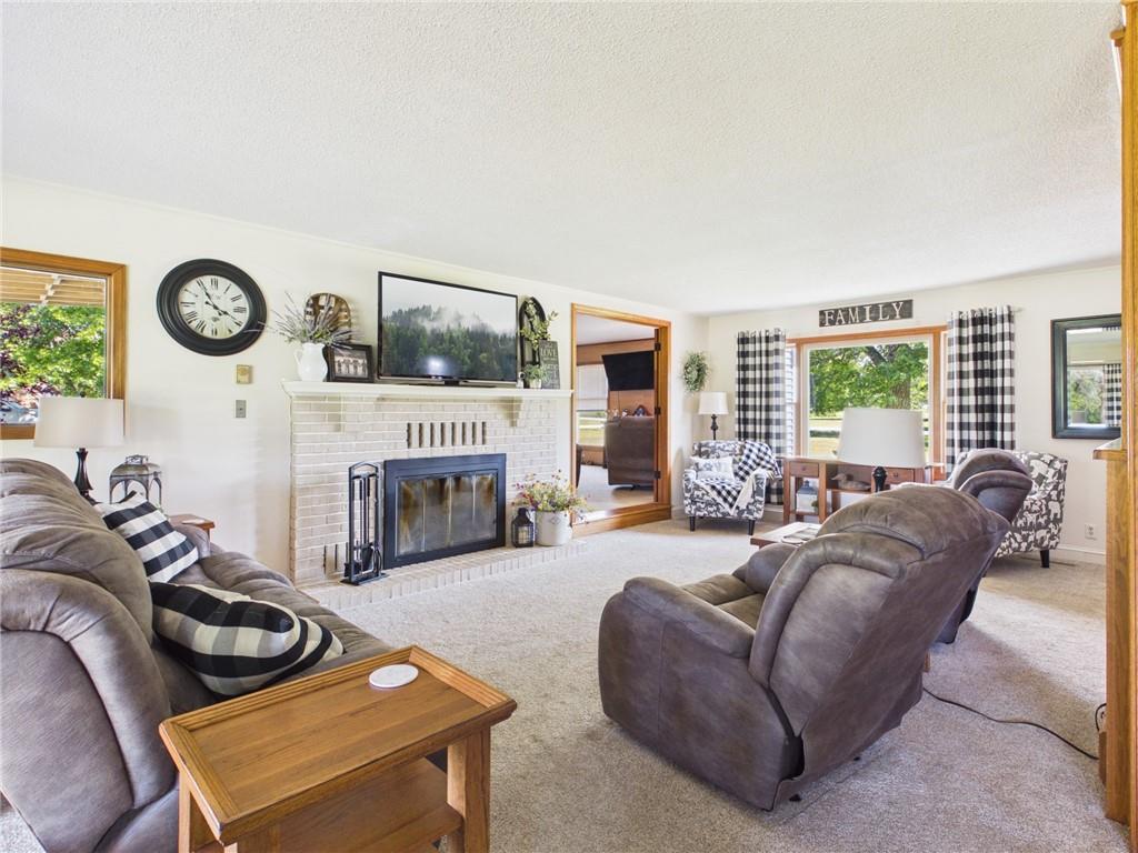 21 Golfview Drive Property Photo 9