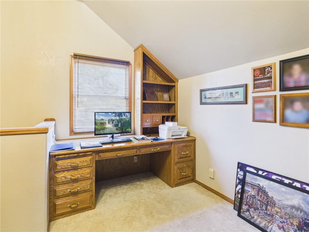 21 Golfview Drive Property Photo 14
