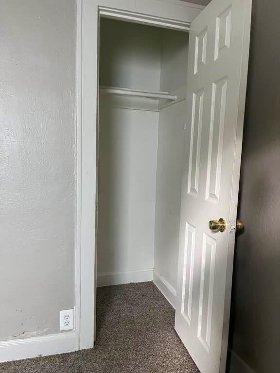 6914 Brooklyn Avenue Property Photo 11