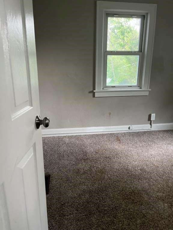 6914 Brooklyn Avenue Property Photo 17