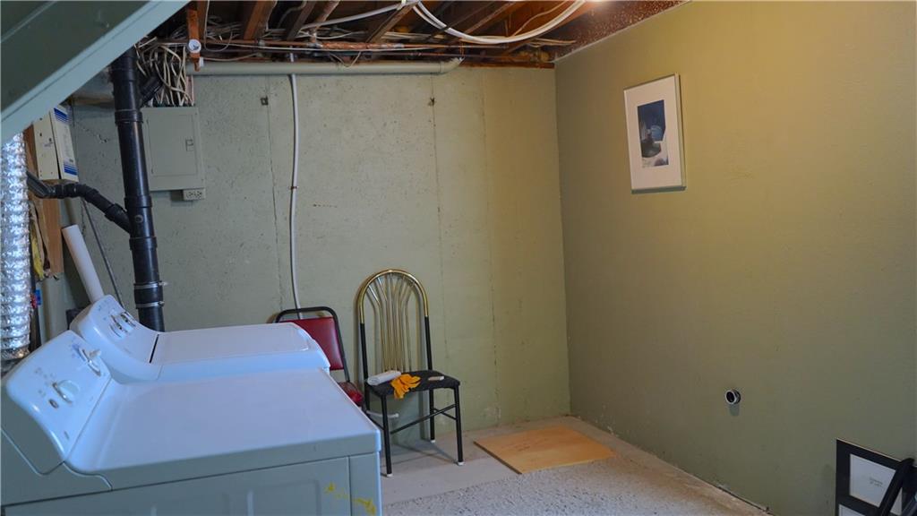 1828 E Mohawk Drive Property Photo 17