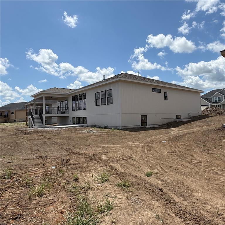 2343 Foxtail Drive Property Photo 3