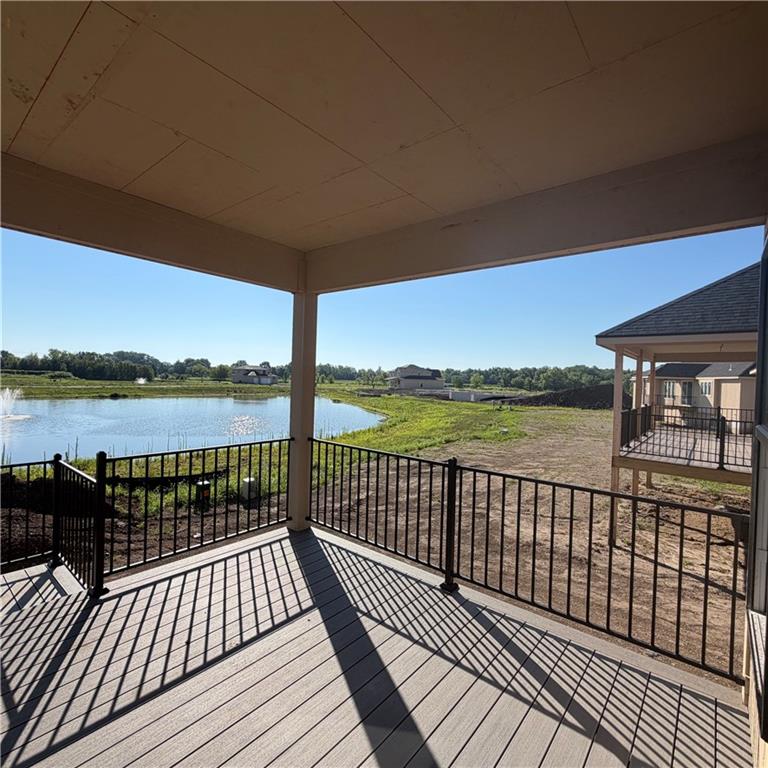 2343 Foxtail Drive Property Photo 4