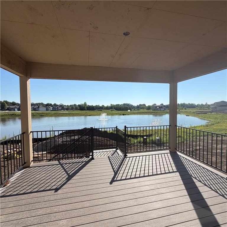 2343 Foxtail Drive Property Photo 6