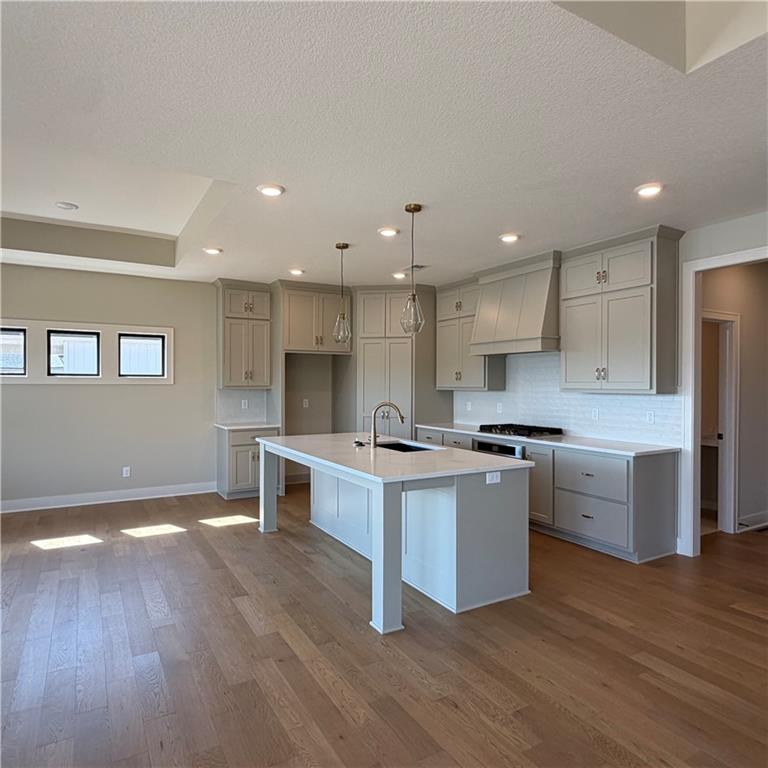 2343 Foxtail Drive Property Photo 14