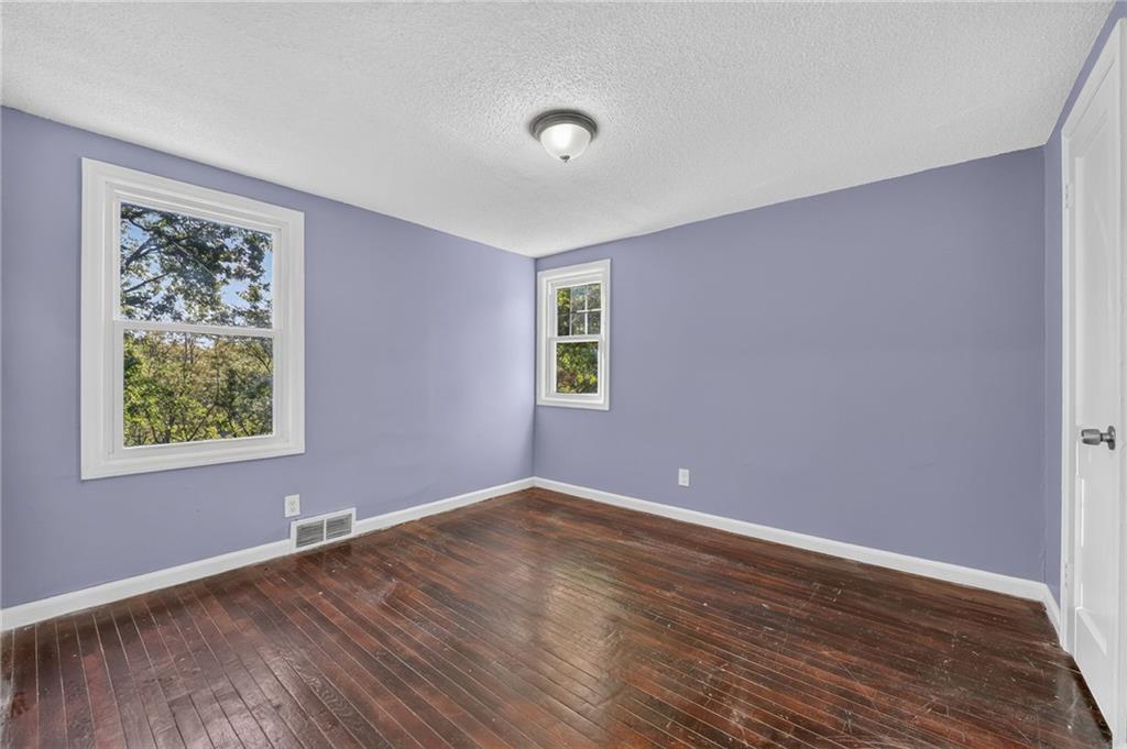 5078 Glenside Drive Property Photo 21