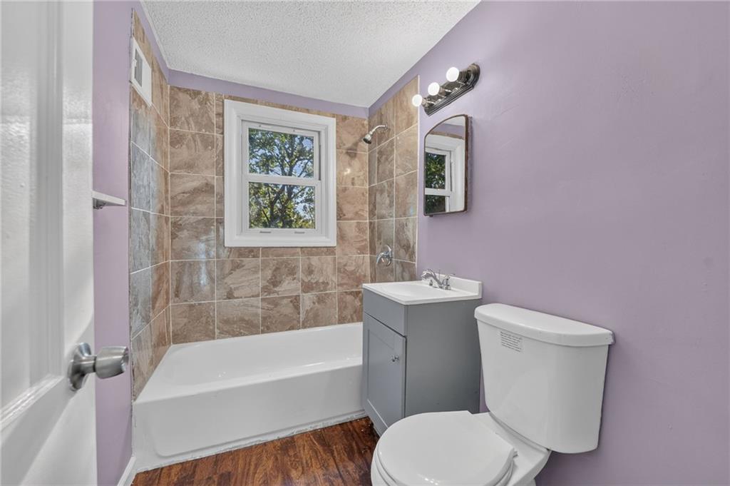5078 Glenside Drive Property Photo 23