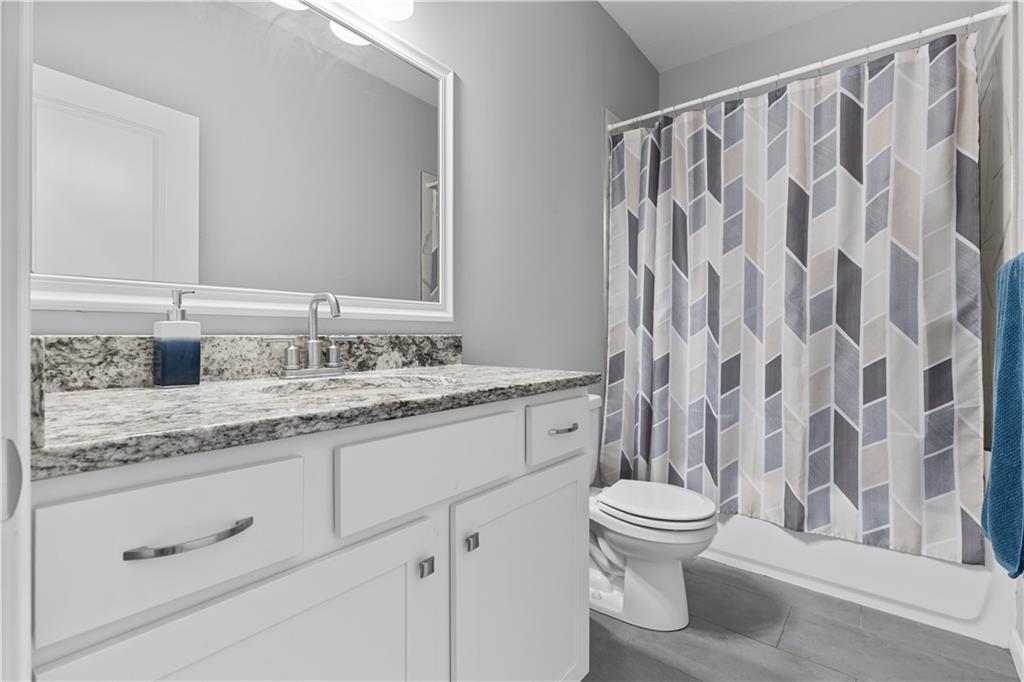 3225 N 109th Place Property Photo 8