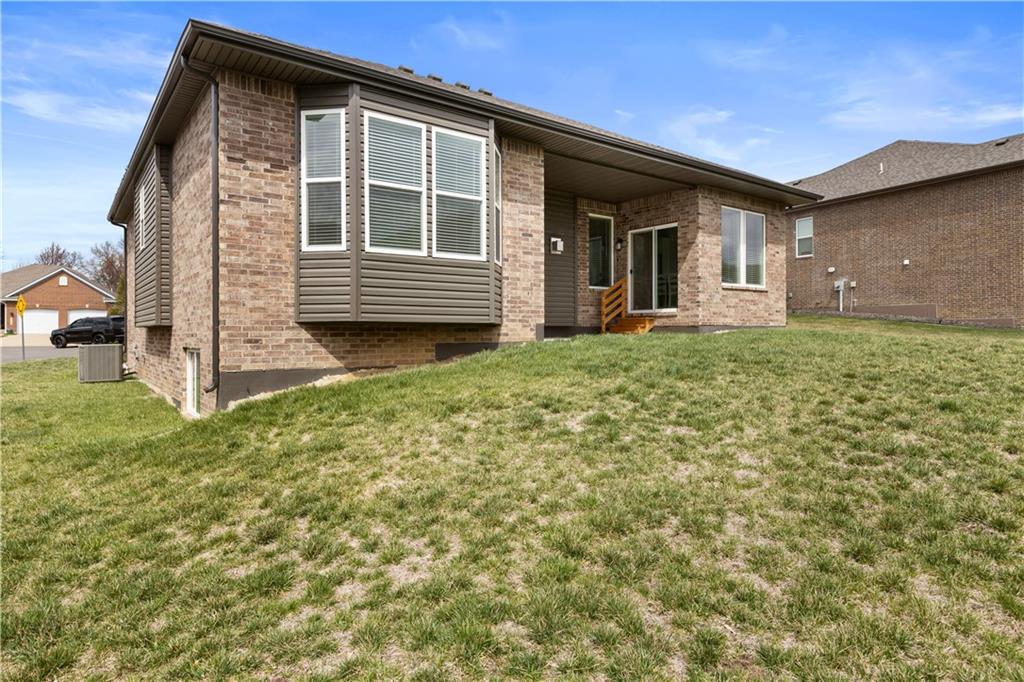 3225 N 109th Place Property Photo 21