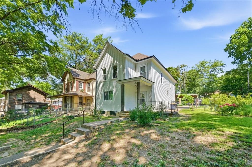3510 Thompson Avenue Property Photo 3