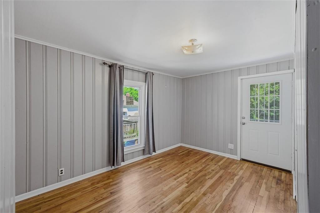 3510 Thompson Avenue Property Photo 19