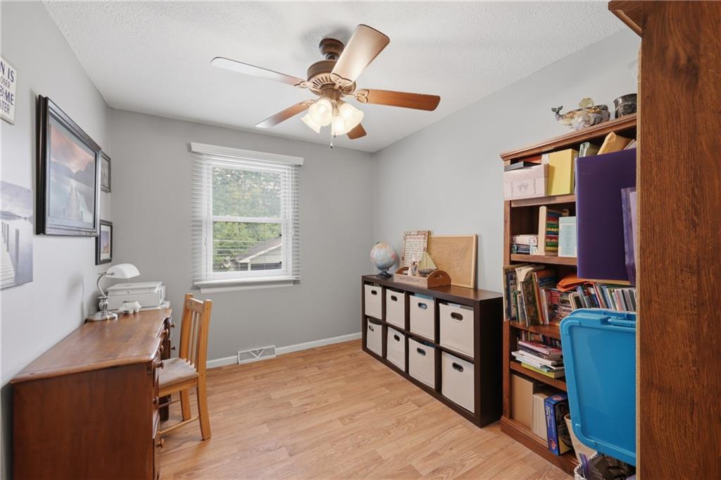 126 Beach Drive Property Photo 10
