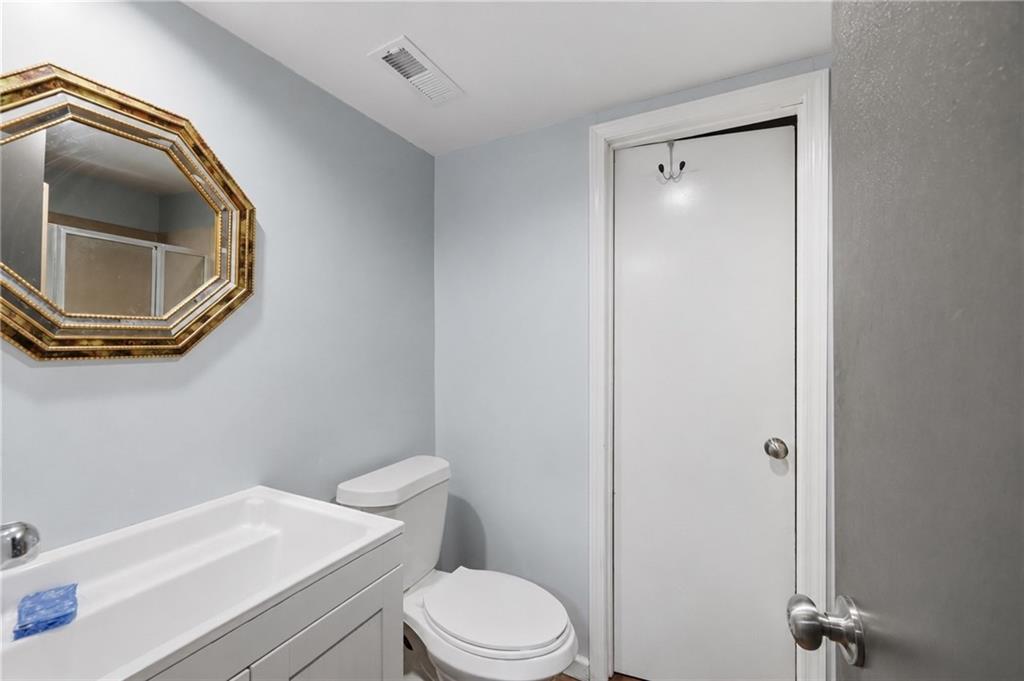 126 Beach Drive Property Photo 26