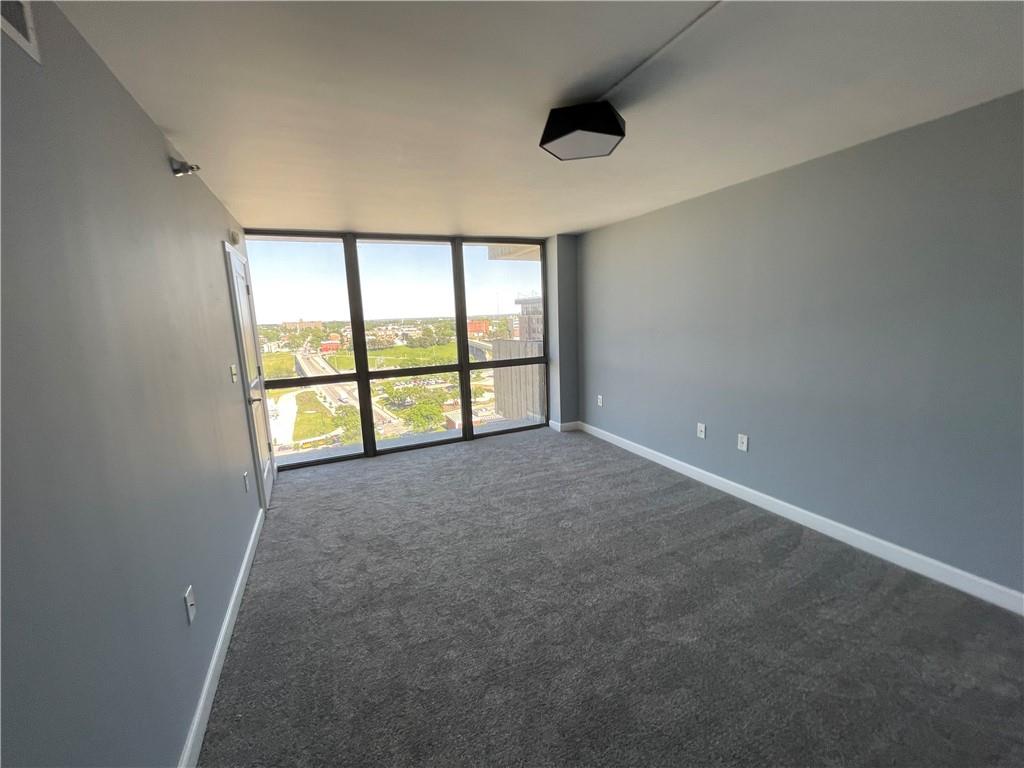 600 Admiral Boulevard Property Photo 15