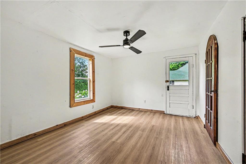 191 N Burns Street Property Photo 4