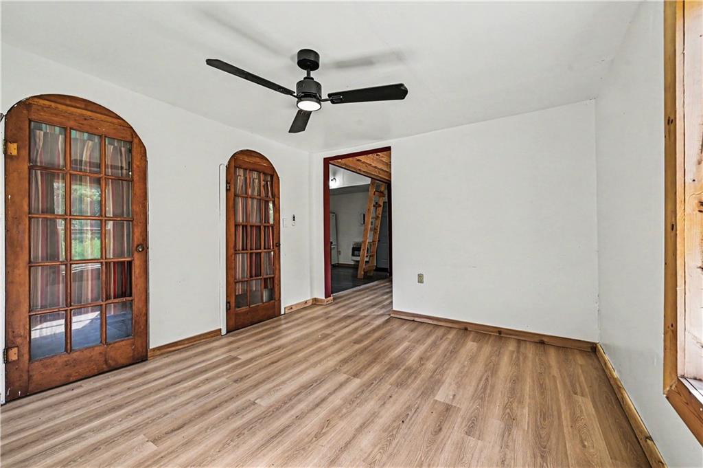 191 N Burns Street Property Photo 5