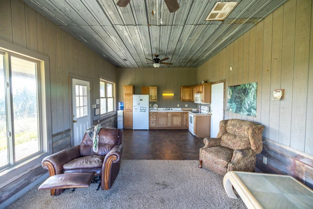 65200 Sultan Road Property Photo 46