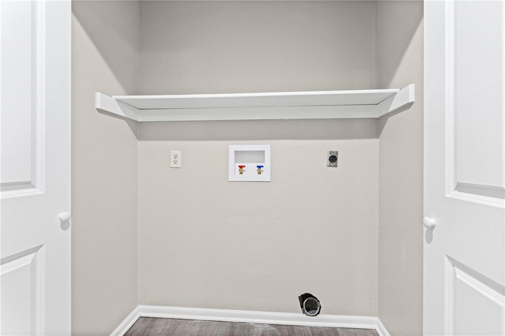 1605 High Drive Property Photo 16