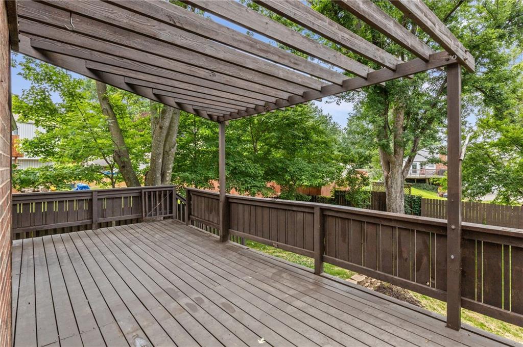 1605 High Drive Property Photo 38