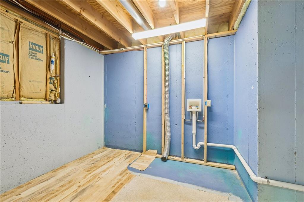 10947 N Wallace Avenue Property Photo 31