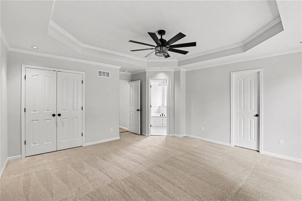 414 Eagle Glen Drive Property Photo 10