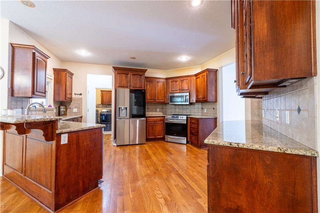 4904 Aegean Terrace Property Photo 20