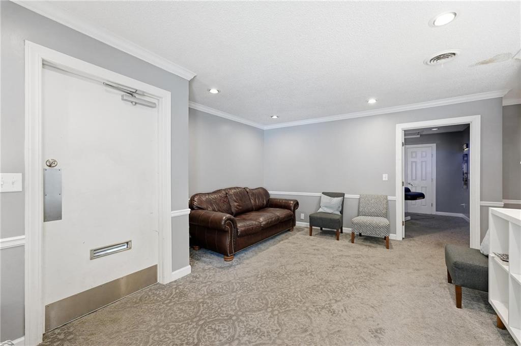 12 B Westwoods Drive Property Photo 19