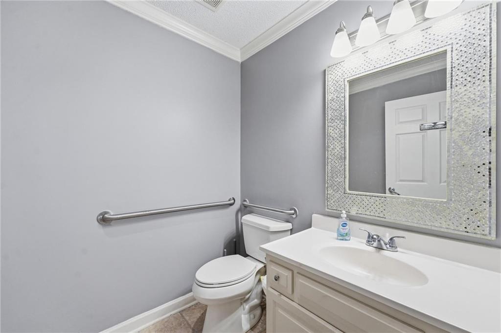 12 B Westwoods Drive Property Photo 23