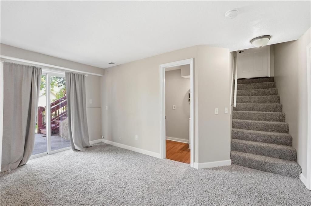 17532 W 116th Street Property Photo 43